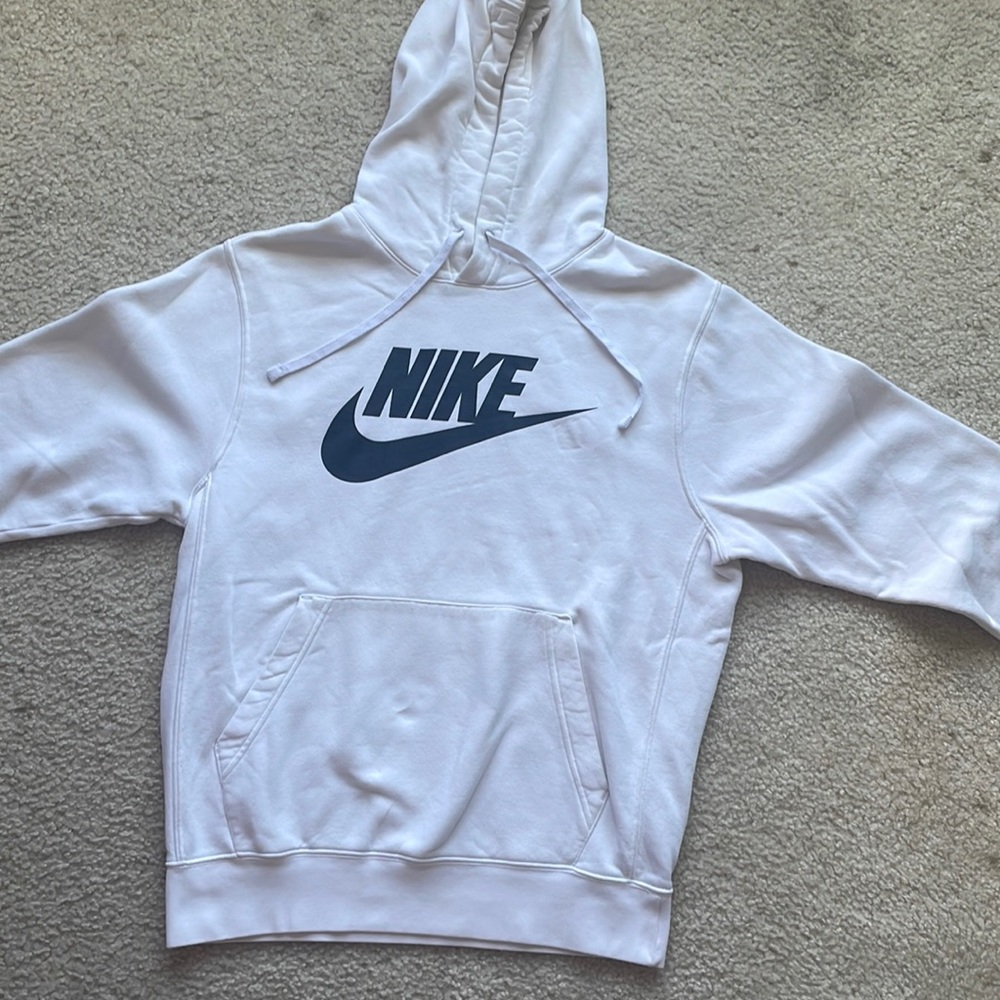 Nike Sportswear Club Fleece-Logo Hoodie